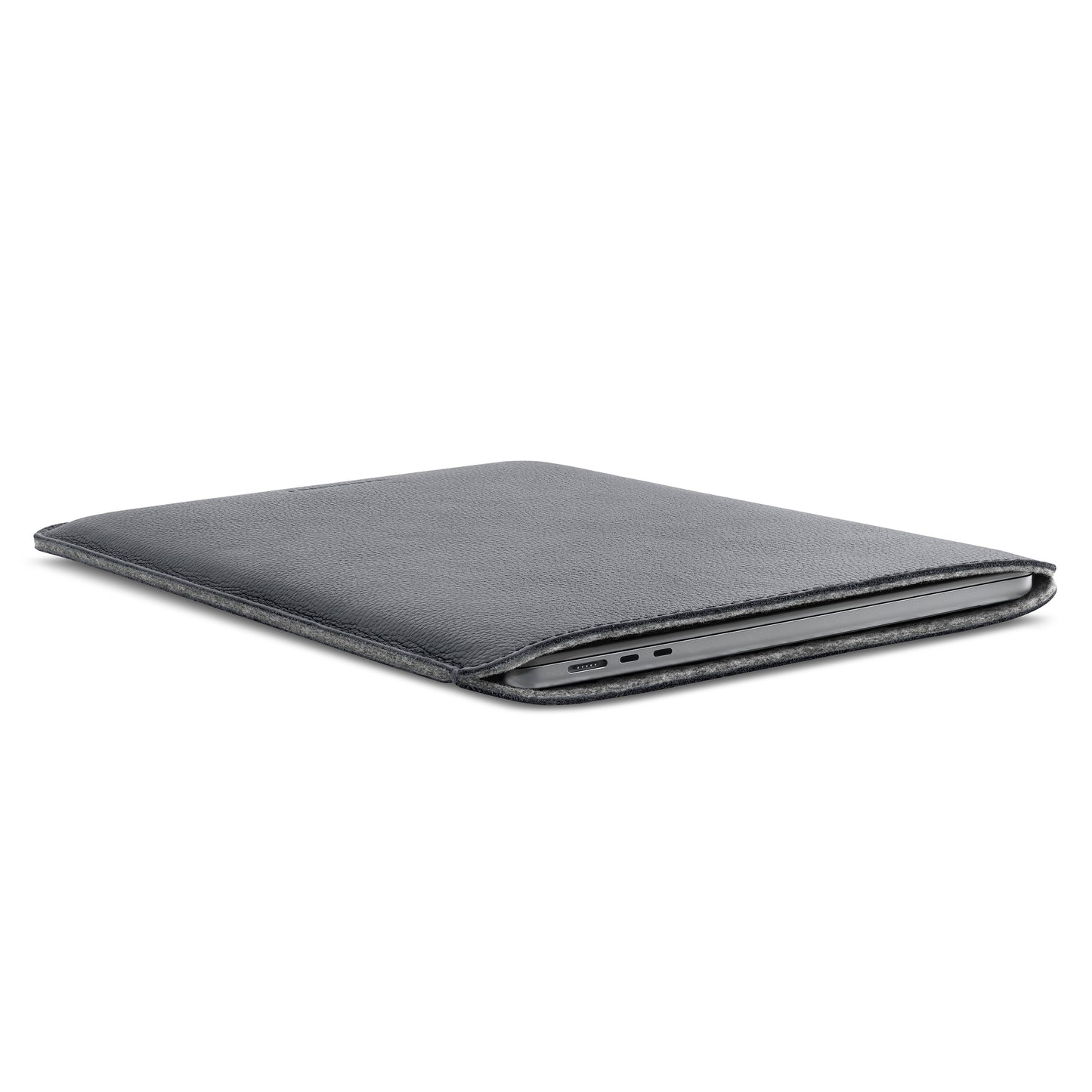 Woolnut Leather Sleeve für MacBook Air 15"