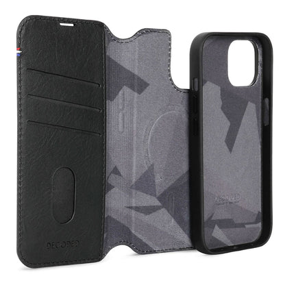 Decoded Leather Detachable Wallet Case iPhone 15 Plus