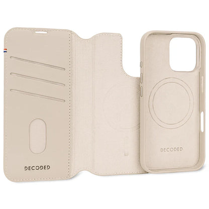 Decoded Leather Detachable Wallet Case iPhone 16 Pro
