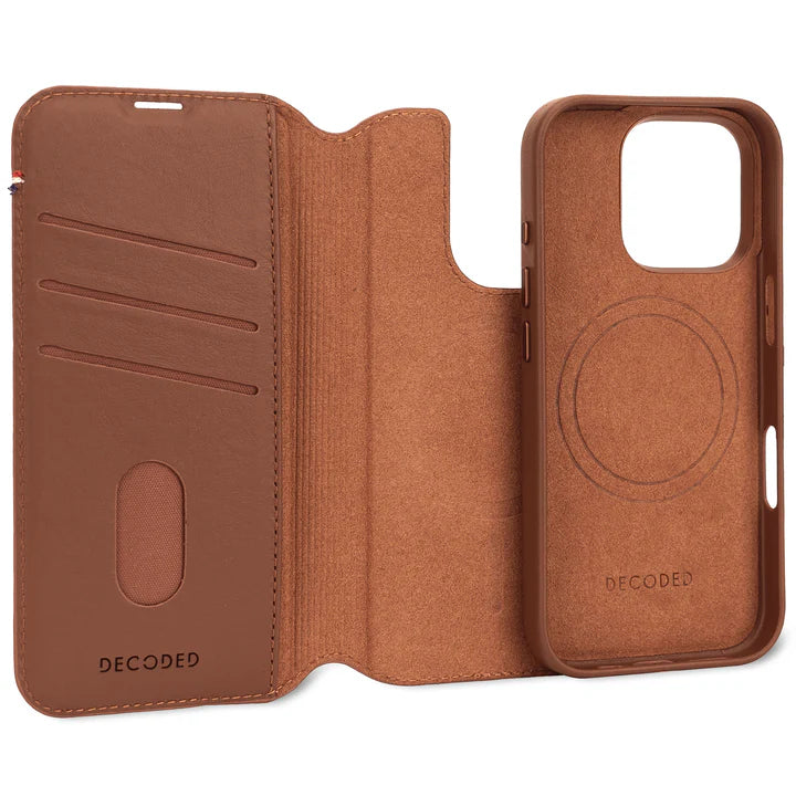 Decoded Leather Detachable Wallet Case iPhone 16 Pro