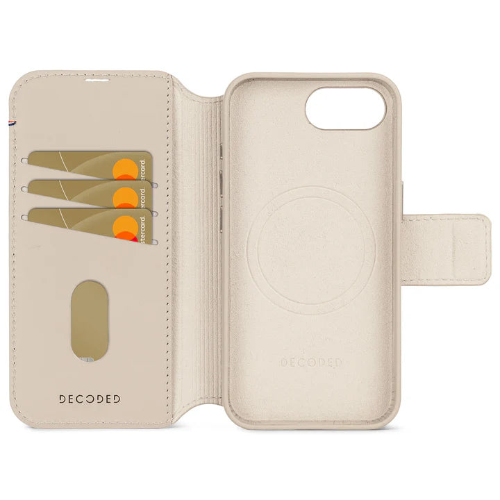Decoded Leather Detachable Wallet Case iPhone 17e/16e