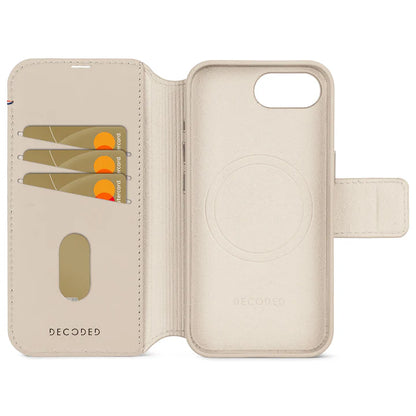 Decoded Leather Detachable Wallet Case iPhone 17e/16e