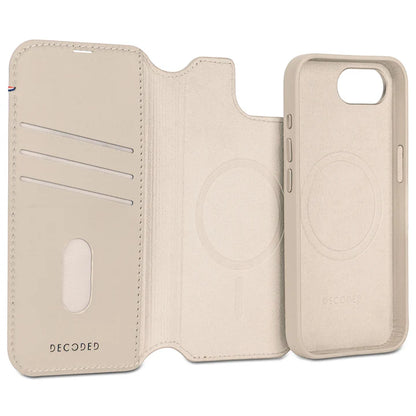 Decoded Leather Detachable Wallet Case iPhone 17e/16e