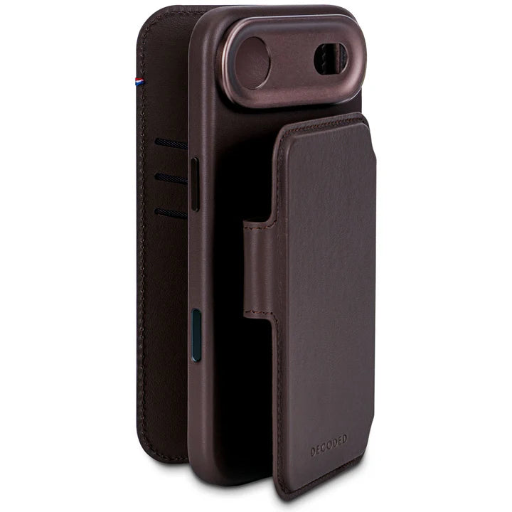 Decoded Leather Detachable Wallet Case iPhone Air