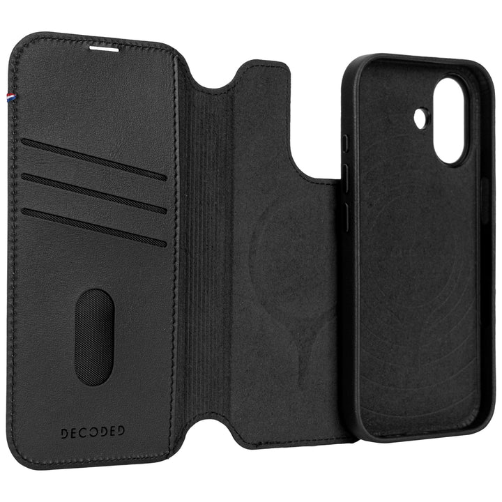 Decoded Leather Detachable Wallet Case iPhone 17