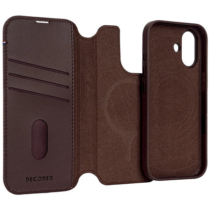 Decoded Leather Detachable Wallet Case iPhone 17