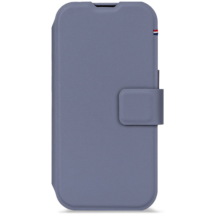 Decoded Silicone Detachable Wallet Case iPhone 17 Pro Max