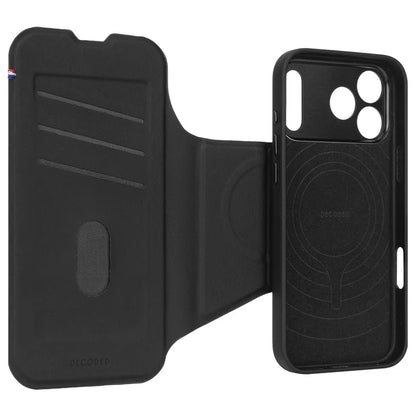 Decoded Silicone Detachable Wallet Case iPhone 17 Pro Max