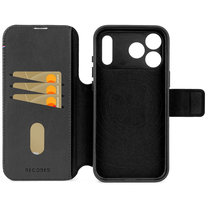 Decoded Leather Detachable Wallet Case iPhone 17 Pro Max