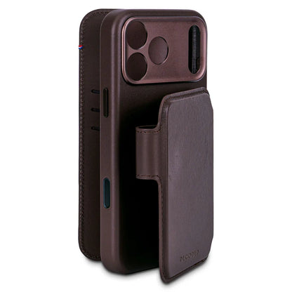 Decoded Leather Detachable Wallet Case iPhone 17 Pro Max