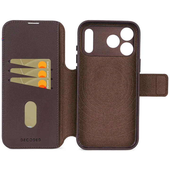 Decoded Leather Detachable Wallet Case iPhone 17 Pro Max
