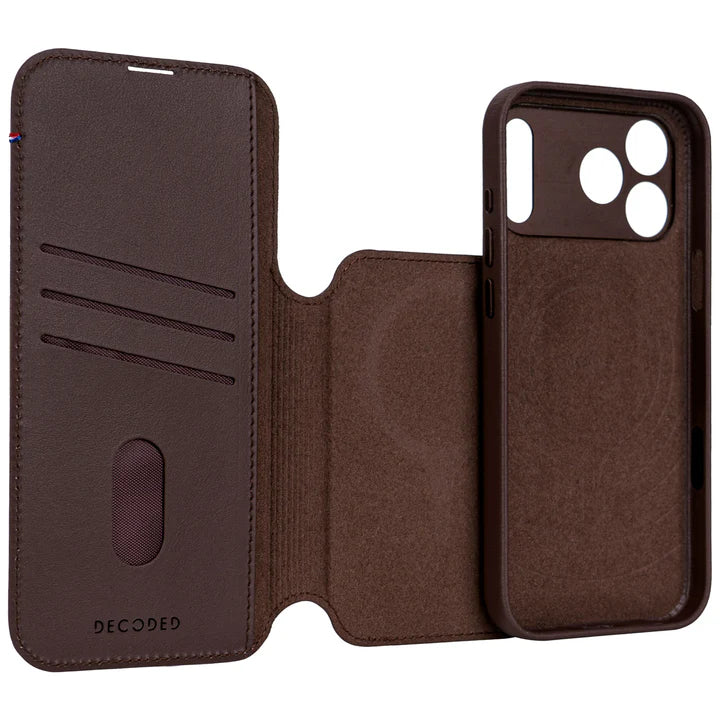 Decoded Leather Detachable Wallet Case iPhone 17 Pro Max