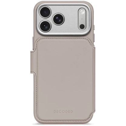 Decoded Leather Detachable Wallet Case iPhone 17 Pro Max