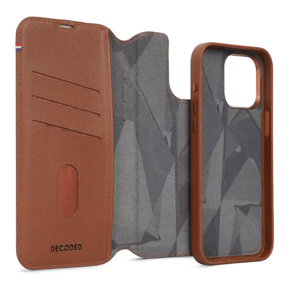 Decoded Leather Detachable Wallet Case iPhone 15 Pro Max