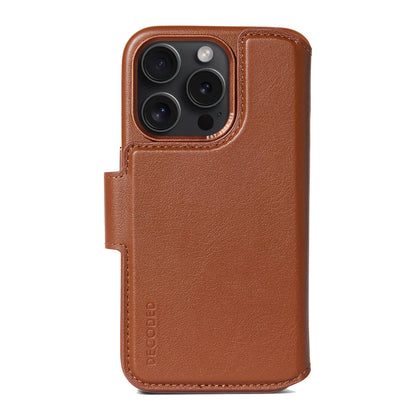 Decoded Leather Detachable Wallet Case iPhone 15 Pro Max