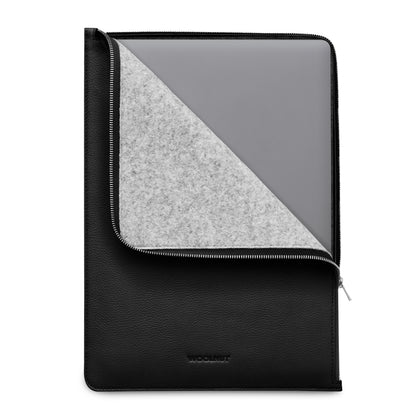 Woolnut Leather Folio für MacBook Pro 16" - Schwarz