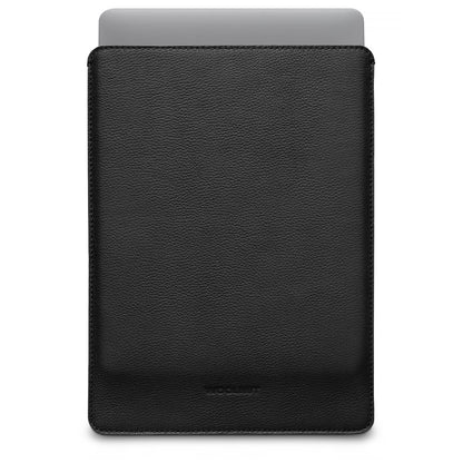 Woolnut Leather Sleeve für MacBook Pro 14" - Schwarz