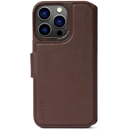 Decoded Leather Detachable Wallet Case iPhone 14 Pro